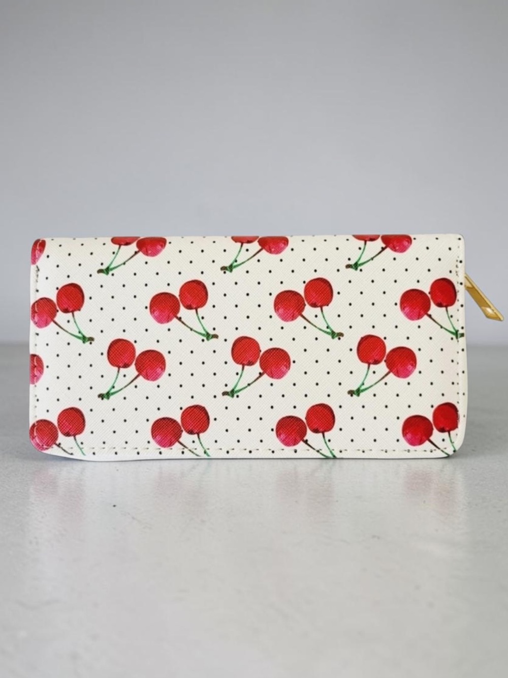 TOO SWEET! CHERRY PRINT WALLETS WITH GOLD TONE HARDWARE! - Picture 3 of 11